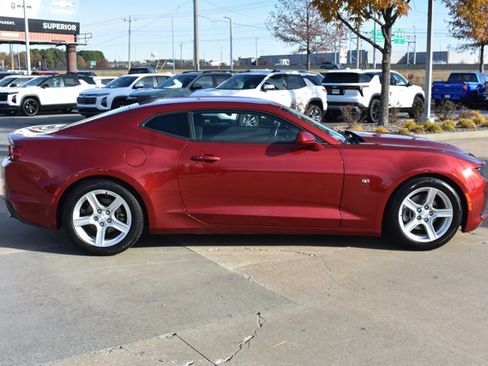 Used 2023 Chevrolet Camaro LT image 4