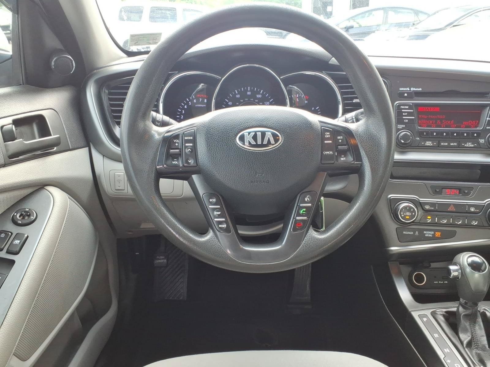 Used 2013 Kia Optima LX FWD image 5