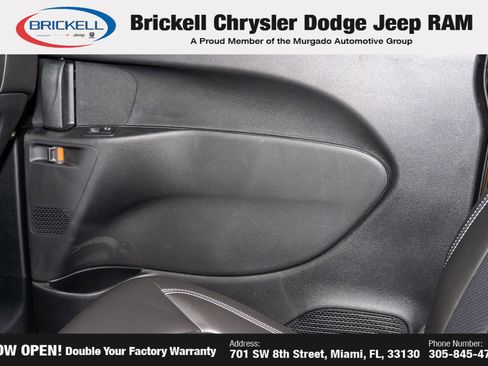 New 2026 Chrysler Pacifica Select image 11