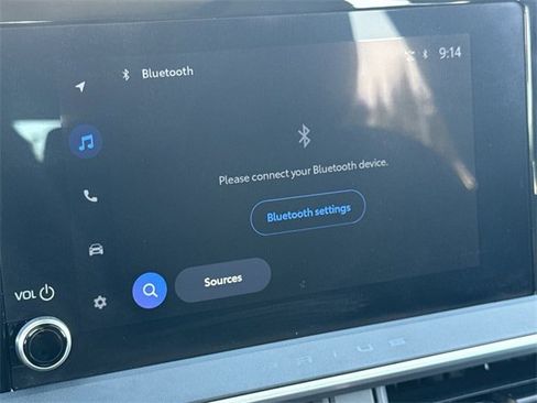 Used 2024 Toyota Prius Limited image 17