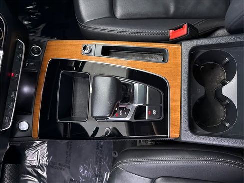 Used 2023 Audi Q5 2.0T Premium Plus image 34