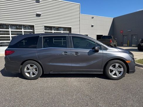 Used 2018 Honda Odyssey EX-L image 2