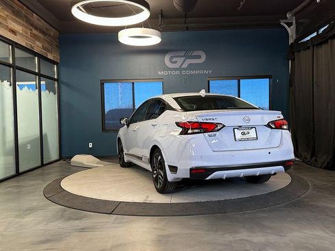 Used 2024 Nissan Versa SR w/ Trunk Package image 5