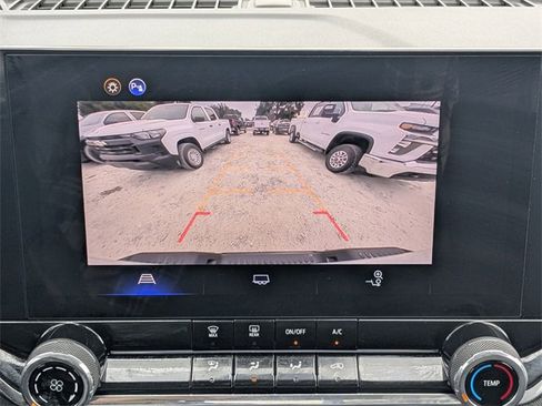 Used 2025 Chevrolet Colorado W/T image 28