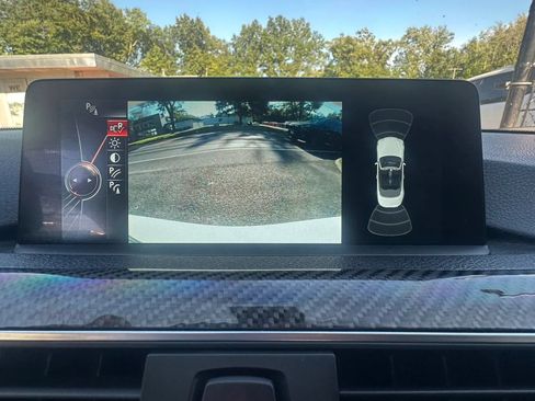 Used 2016 BMW M4 Convertible RWD image 30