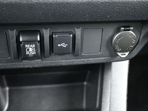 Used 2021 Toyota Tacoma SR5 image 13