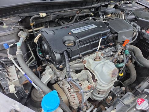 Used 2015 Honda Accord LX image 10