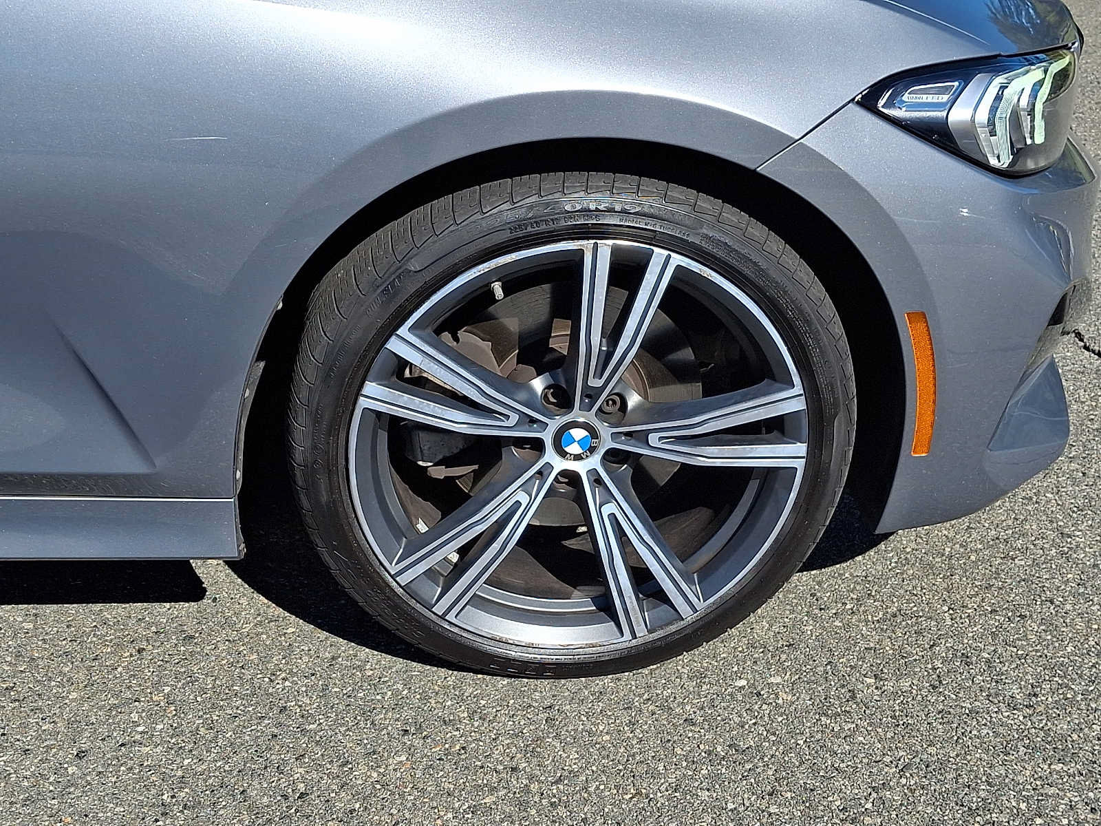 Used 2024 BMW 330i xDrive Sedan w/ Convenience Package AWD/4WD image 9