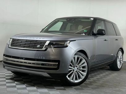 New 2025 Land Rover Range Rover SE