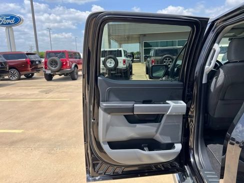 Used 2025 Ford F150 XLT w/ Equipment Group 301A Standard RWD image 14