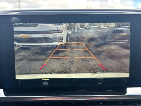 Certified 2022 Chevrolet Silverado 1500 RST image 36