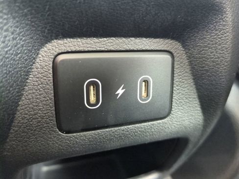 New 2026 Hyundai Venue SEL FWD image 16