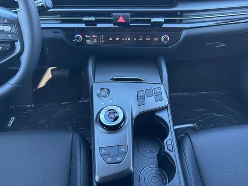 New 2026 Kia Sportage EX w/ EX Panoramic Sunroof Package AWD/4WD image 11