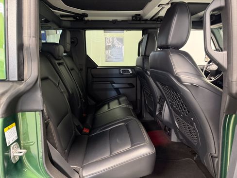 Used 2025 Ford Bronco Badlands AWD/4WD image 23
