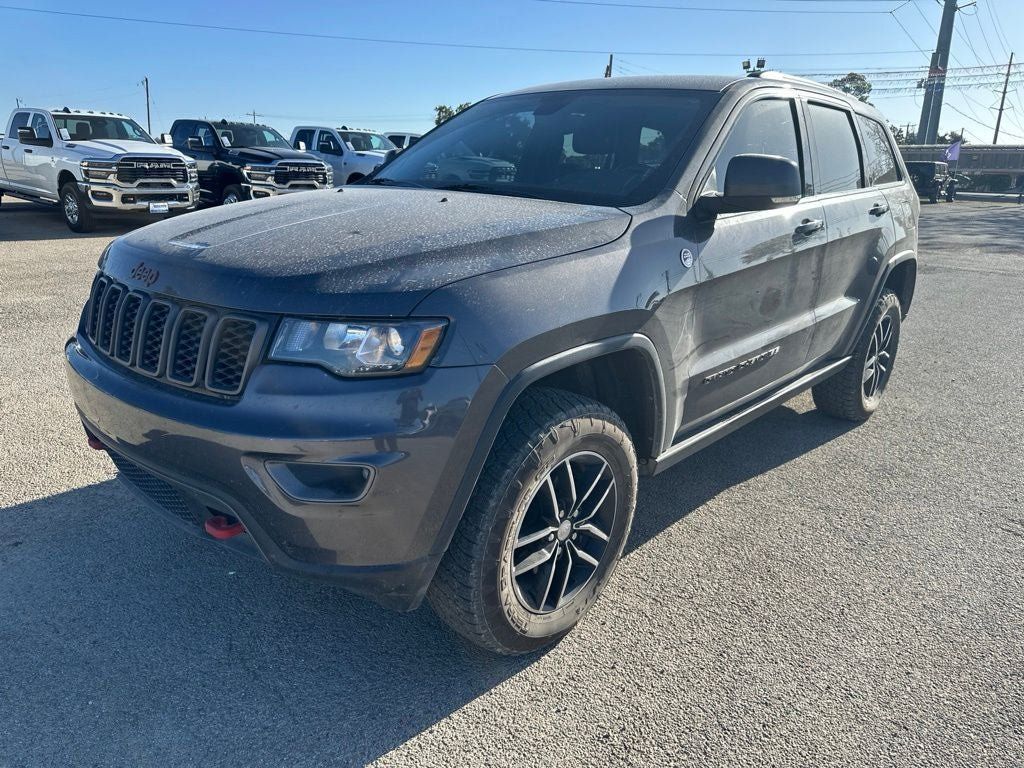 Used 2017 Jeep Grand Cherokee Trailhawk AWD/4WD image 1