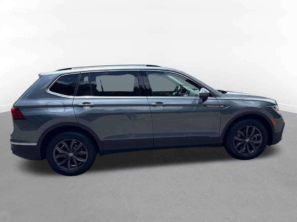 Used 2023 Volkswagen Tiguan SE FWD image 5