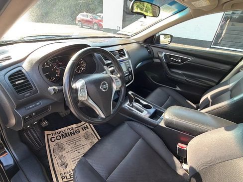 Used 2018 Nissan Altima 2.5 SR FWD image 18