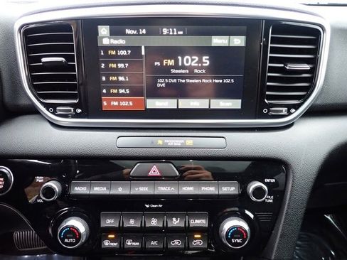 Used 2022 Kia Sportage EX image 25