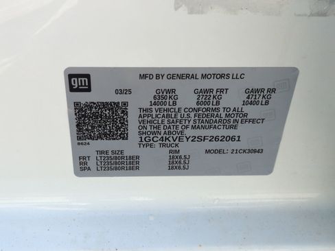 Certified 2025 Chevrolet Silverado 3500 High Country w/ Technology Package AWD/4WD image 34