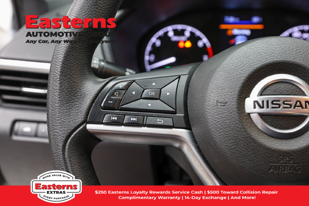 Used 2022 Nissan Altima 2.5 S FWD image 15