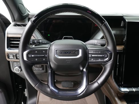 Used 2025 GMC Yukon Denali Ultimate image 24