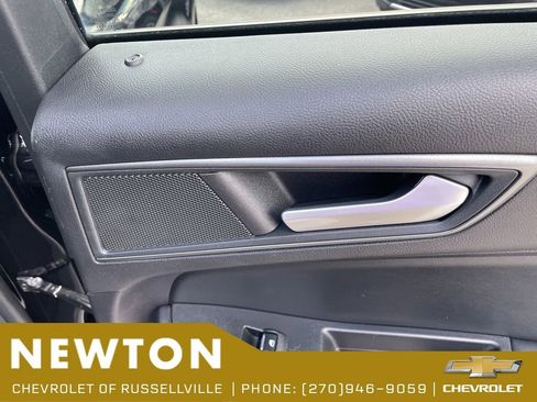 Used 2020 Ford Edge SE AWD/4WD image 28