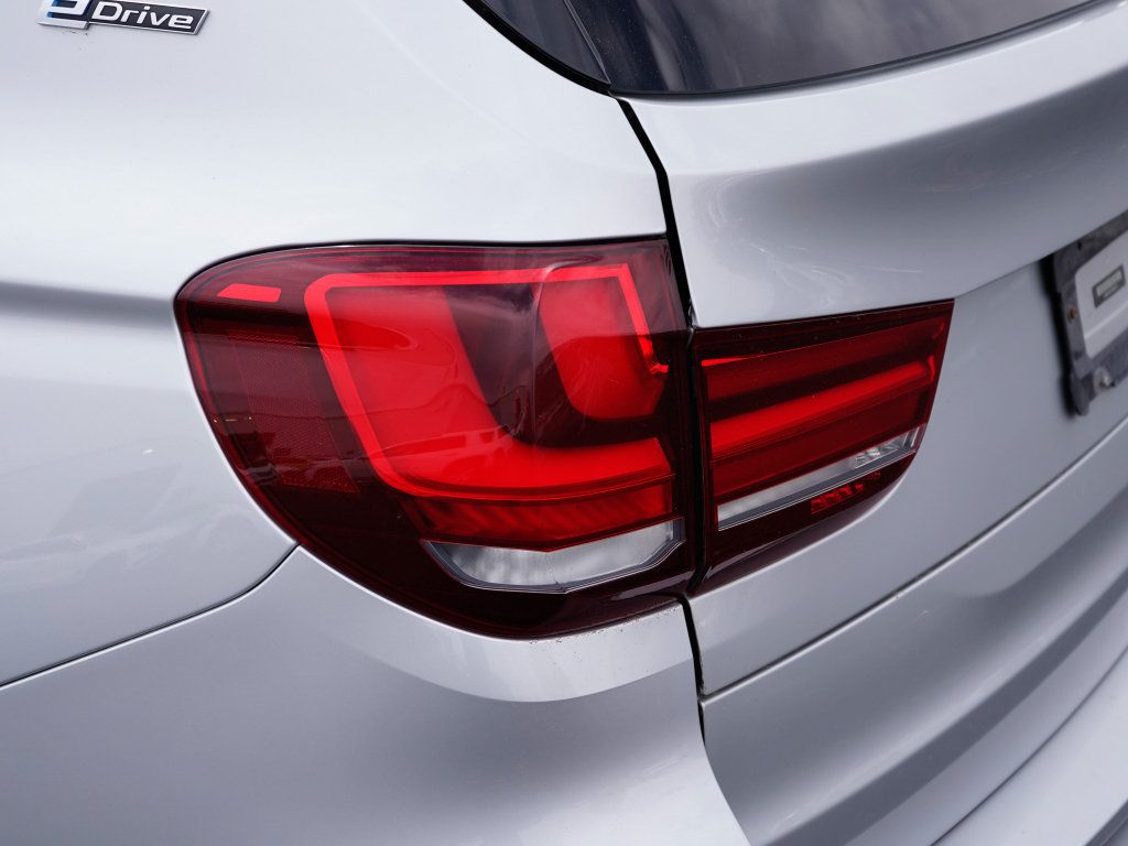 Used 2017 BMW X5 xDrive40e AWD/4WD image 10