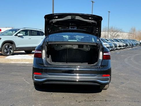 New 2026 Volkswagen Jetta SEL image 3