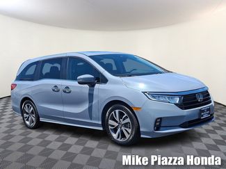 Used 2023 Honda Odyssey Touring video 1