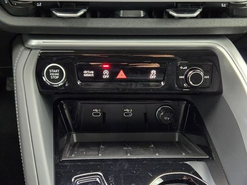 New 2025 Audi Q5 Premium Plus image 22