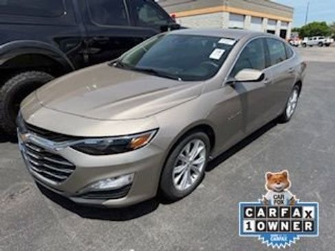 Used 2024 Chevrolet Malibu LT FWD image 1