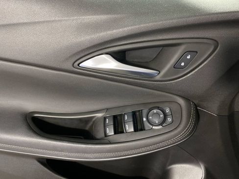Used 2024 Buick Encore GX Preferred FWD image 13