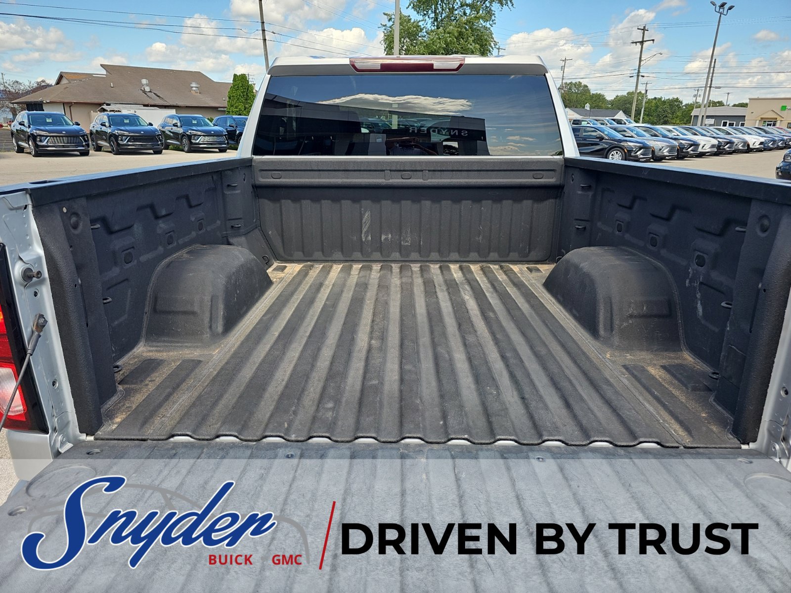 Used 2019 GMC Sierra 1500 SLE w/ SLE Value Package AWD/4WD image 29