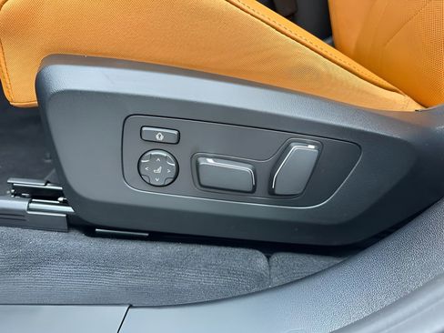 New 2026 BMW X3 xDrive30 w/ Premium Package AWD/4WD image 11