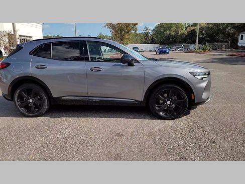 Used 2021 Buick Envision Essence w/ Sport Touring Package image 26