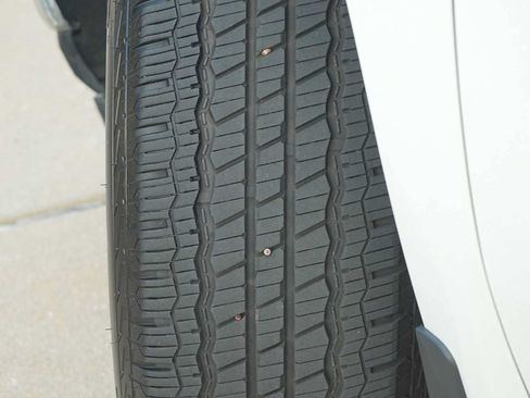 Used 2021 Chevrolet Silverado 1500 LTZ RWD image 29