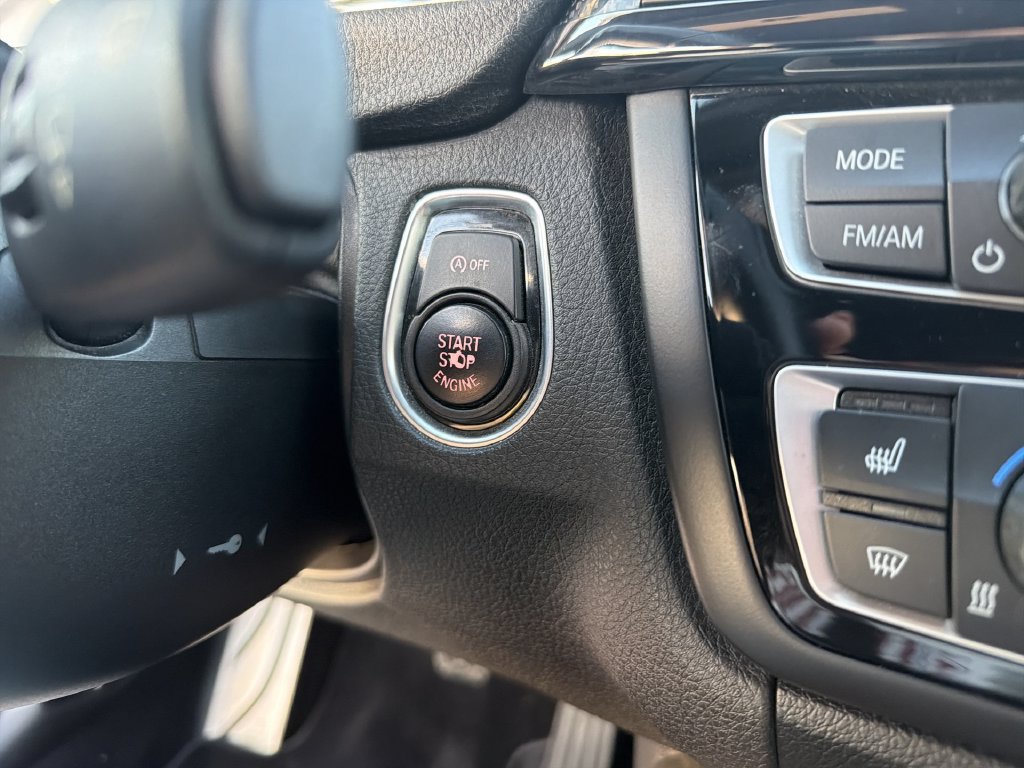 Used 2015 BMW M4 Convertible RWD image 14