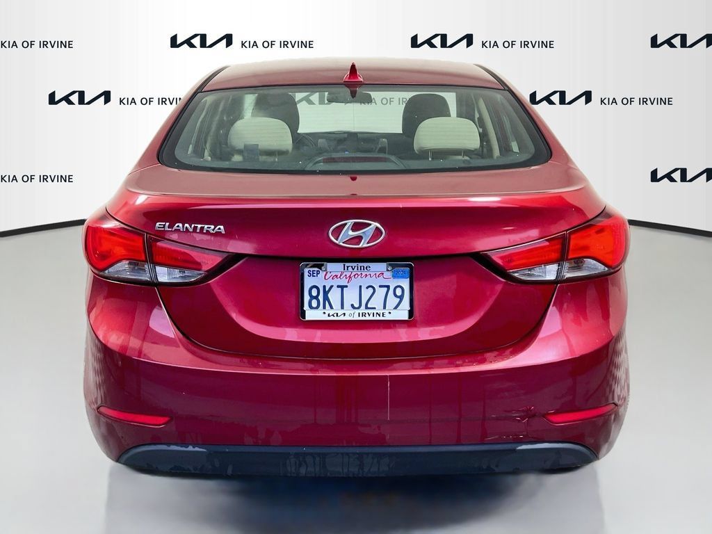 Used 2014 Hyundai Elantra SE FWD image 7