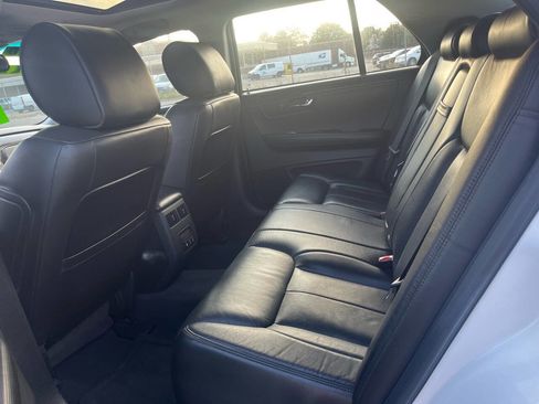 Used 2010 Cadillac DTS Luxury image 16