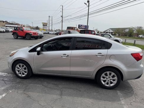 Used 2015 Kia Rio LX image 3