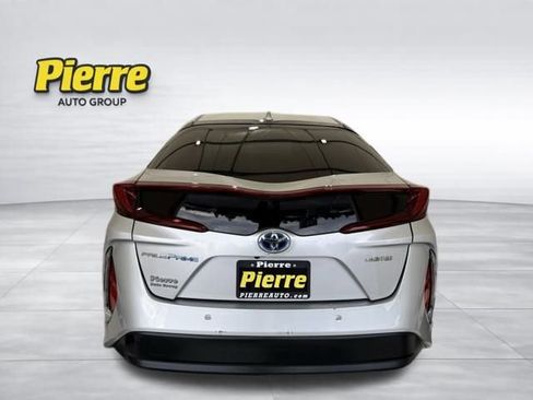 Used 2021 Toyota Prius Prime Limited w/ Carpet Mat Package (TMS) image 3