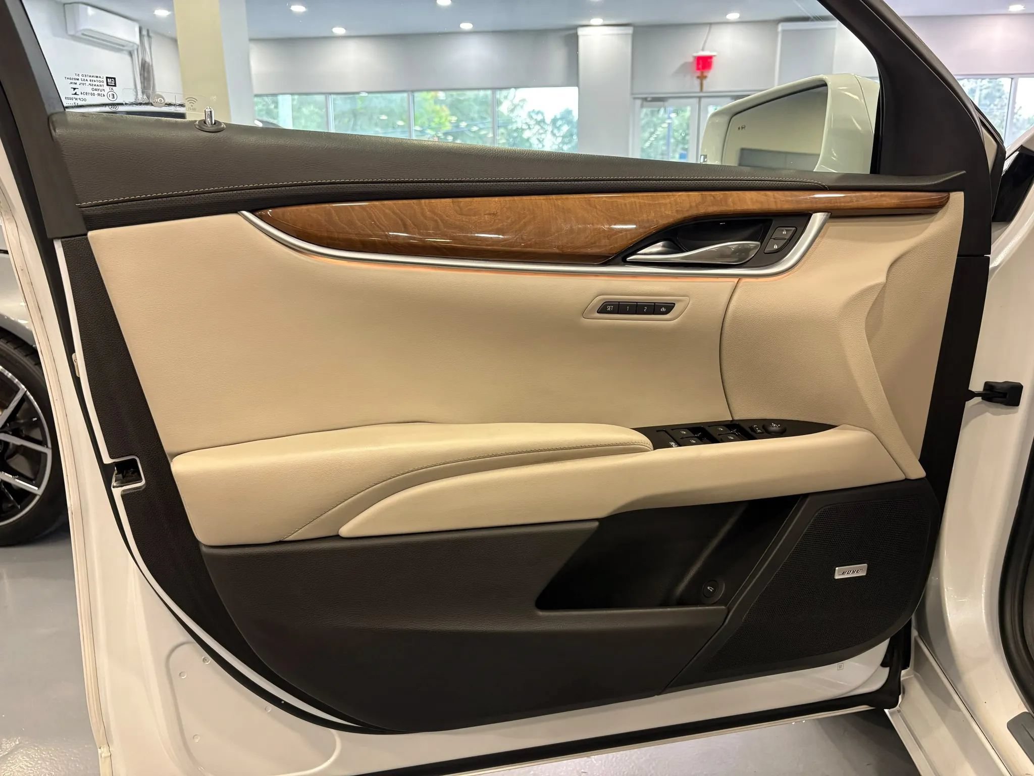 Used 2018 Cadillac XTS Luxury w/ Driver Awareness Package FWD image 31