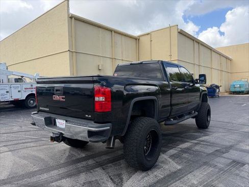 Used 2015 GMC Sierra 2500 SLE AWD/4WD image 7