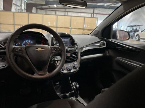 Used 2021 Chevrolet Spark LT image 17