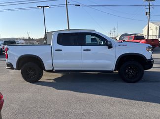 Used 2024 Chevrolet Silverado 1500 ZR2 w/ Technology Package video 2