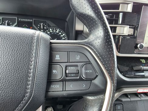 Used 2025 Toyota Tundra SR5 AWD/4WD image 15