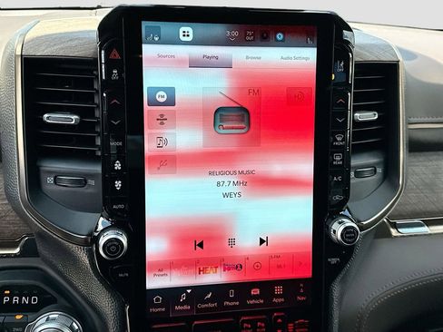 New 2025 RAM 1500 Limited image 19