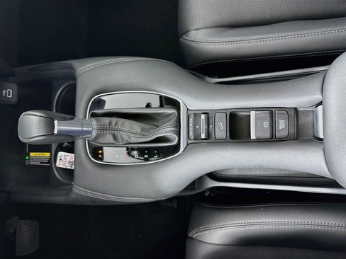Used 2024 Honda HR-V EX-L image 18