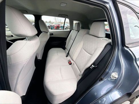 Used 2022 Toyota Corolla Cross L image 15