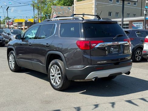 Used 2017 GMC Acadia SLE w/ Driver Alert Package I AWD/4WD image 5